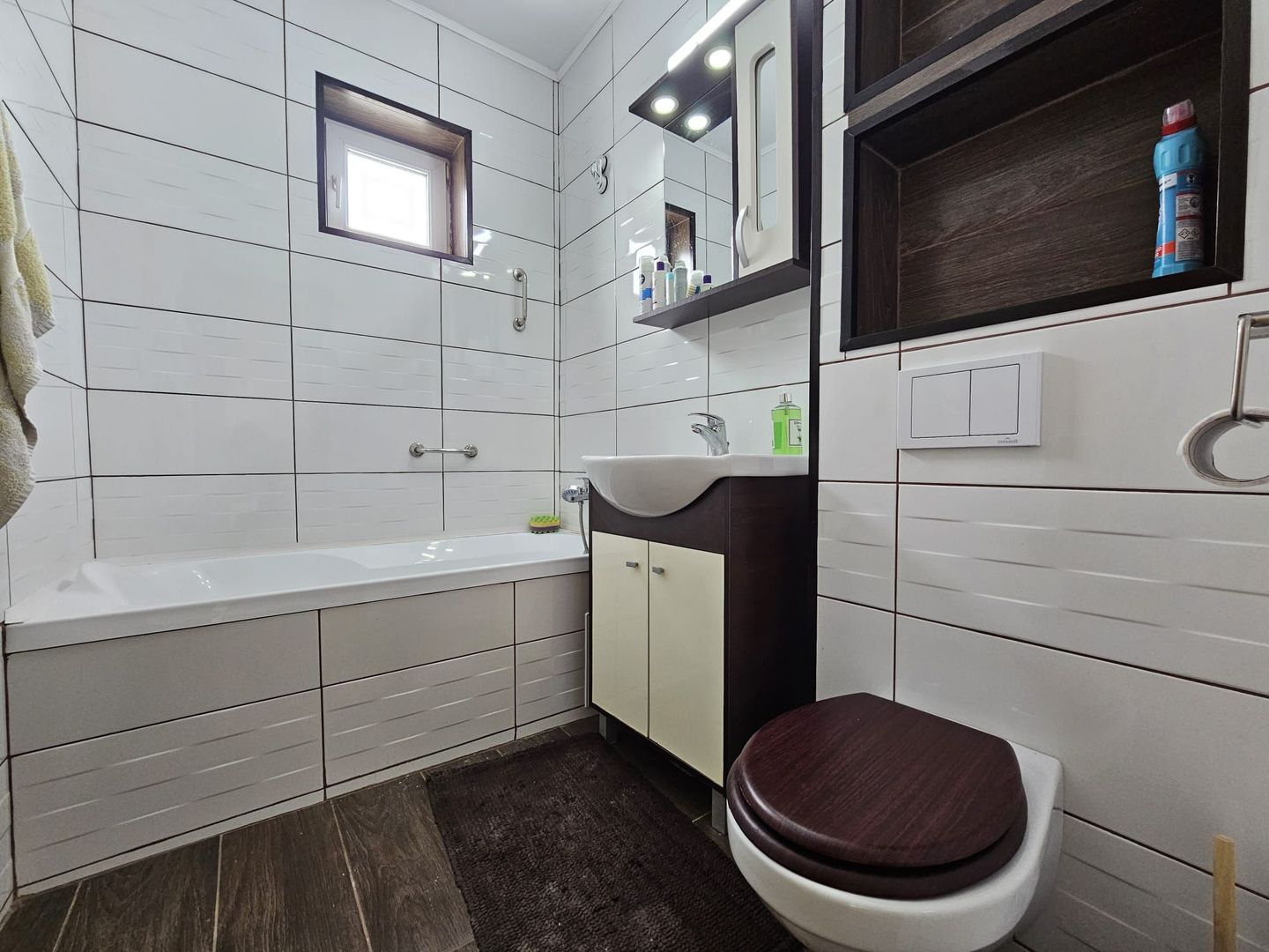 Apartament 2 camere renovat,mobilat si utilat - de vanzare - Poză 4