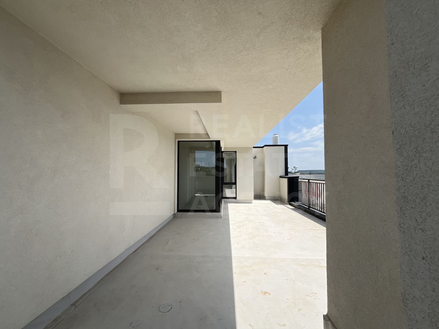 Vânzare, penthouse, 3 camere, str. Nicolae Milescu Spătaru, Ciocana - Poză 5