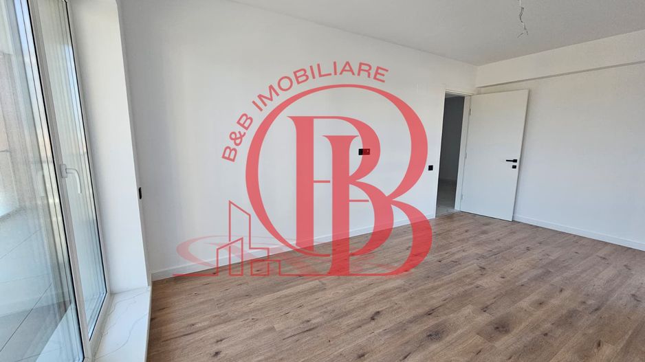 4 camere finalizat Complex Premium-piscina - pista alergare in incinta - Poză 17