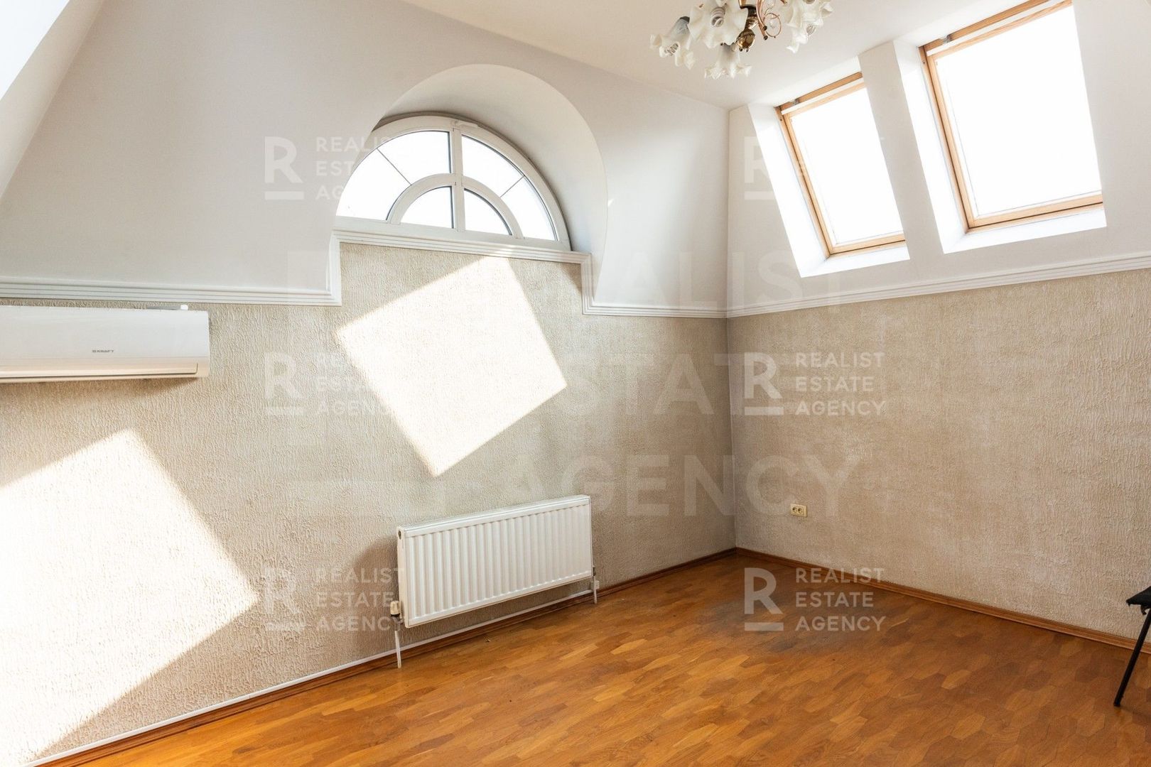 Chirie, oficiu, 4 nivele, 11 odăi, str. Mazililor, Botanica - Poză 29