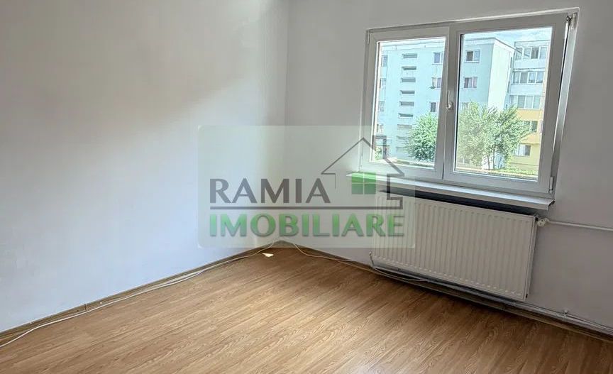 Garsonieră  luminoasă , Etaj 2 ,  Uzina 2 - Poză 4