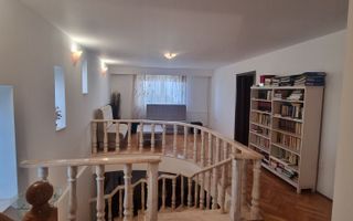 Vila spatioasa de inchiriat | Voluntari | garaj - Poză 1