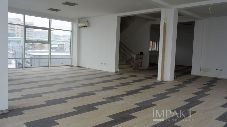 Cladire de birouri cu  spatii vitrate generoase in Zorilor. - Poză 7