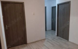 Apartament spațios 3 camere, zona centrala , Poli 2 - Poză 4