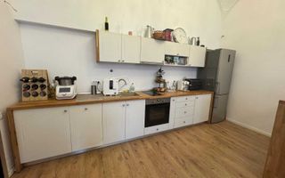 Apartament tip casă, 51 mp utili, 2 parcări incluse – zonă Centrală - Poză 4