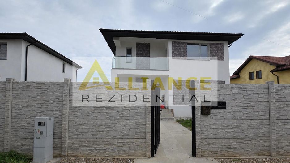 Vila individuala-str Miorita-5 camere- 390mp teren - Poză 1