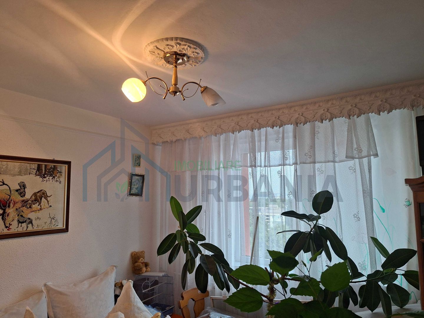 De vanzare apartament central 2 camere - Poză 3