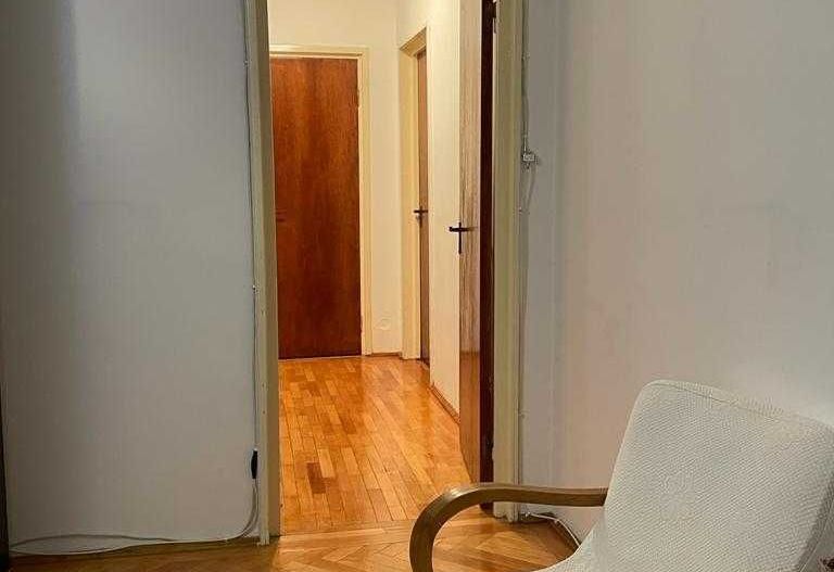 Apartament 3 camere Drumul Taberei/Piața Moghioroș loc parcare - Poză 8