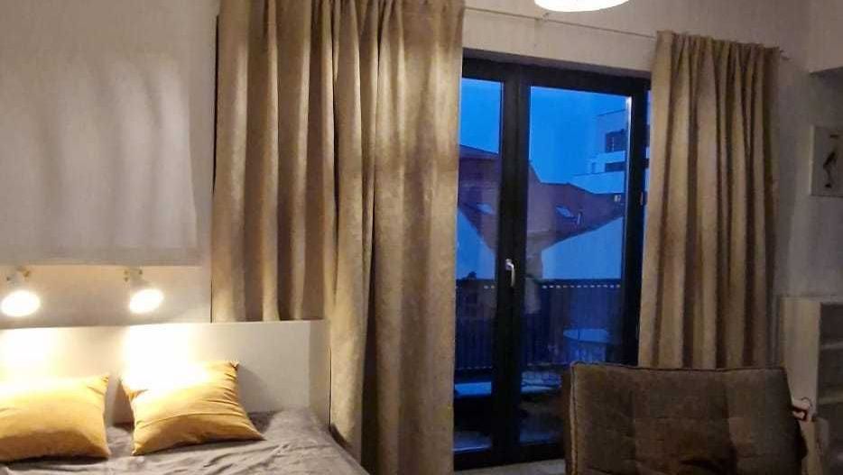 De Inchiriat Garsoniera Piata Muncii, centrala proprie - Poză 1