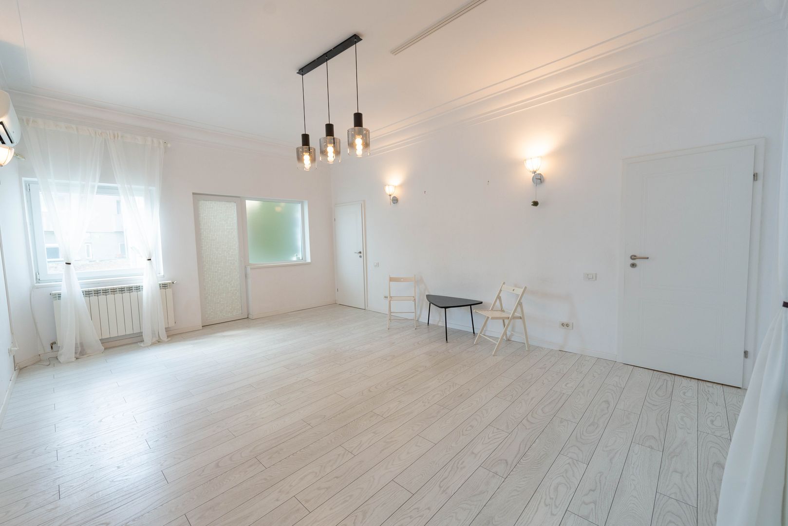 Apartament de vanzare 137 mp, zona centrala, curte proprie - Poză 4