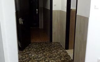Apartament 4 Camere, Decomandat, 90 mp, Et.6, Zona Cetate - Poză 2
