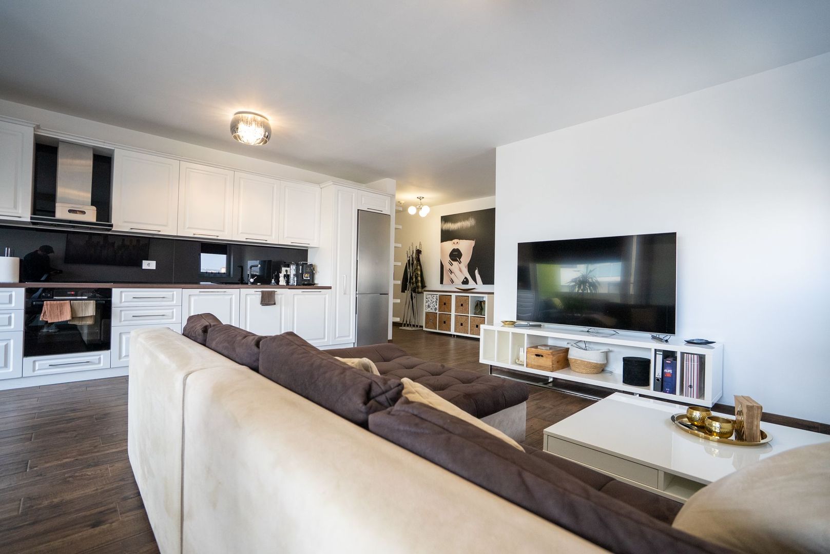 Apartament 3 camere,  PARCARE inclusă – Prima Onestilor - Poză 3