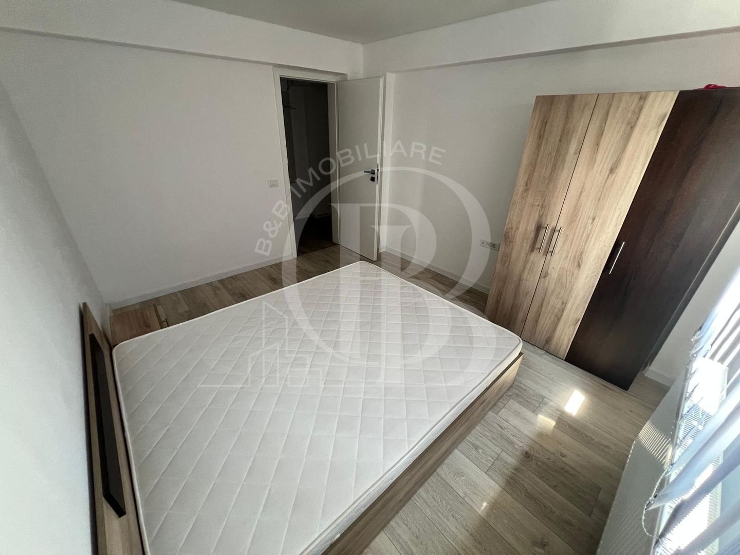 Inchiriere 3 camere+Loc parcare subteran Th. Pallady - Poză 2