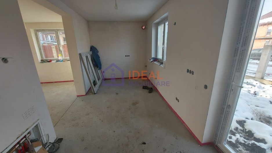 Casa Deosebita langa Padurea Dumbrava- Comision 0% - Poză 14