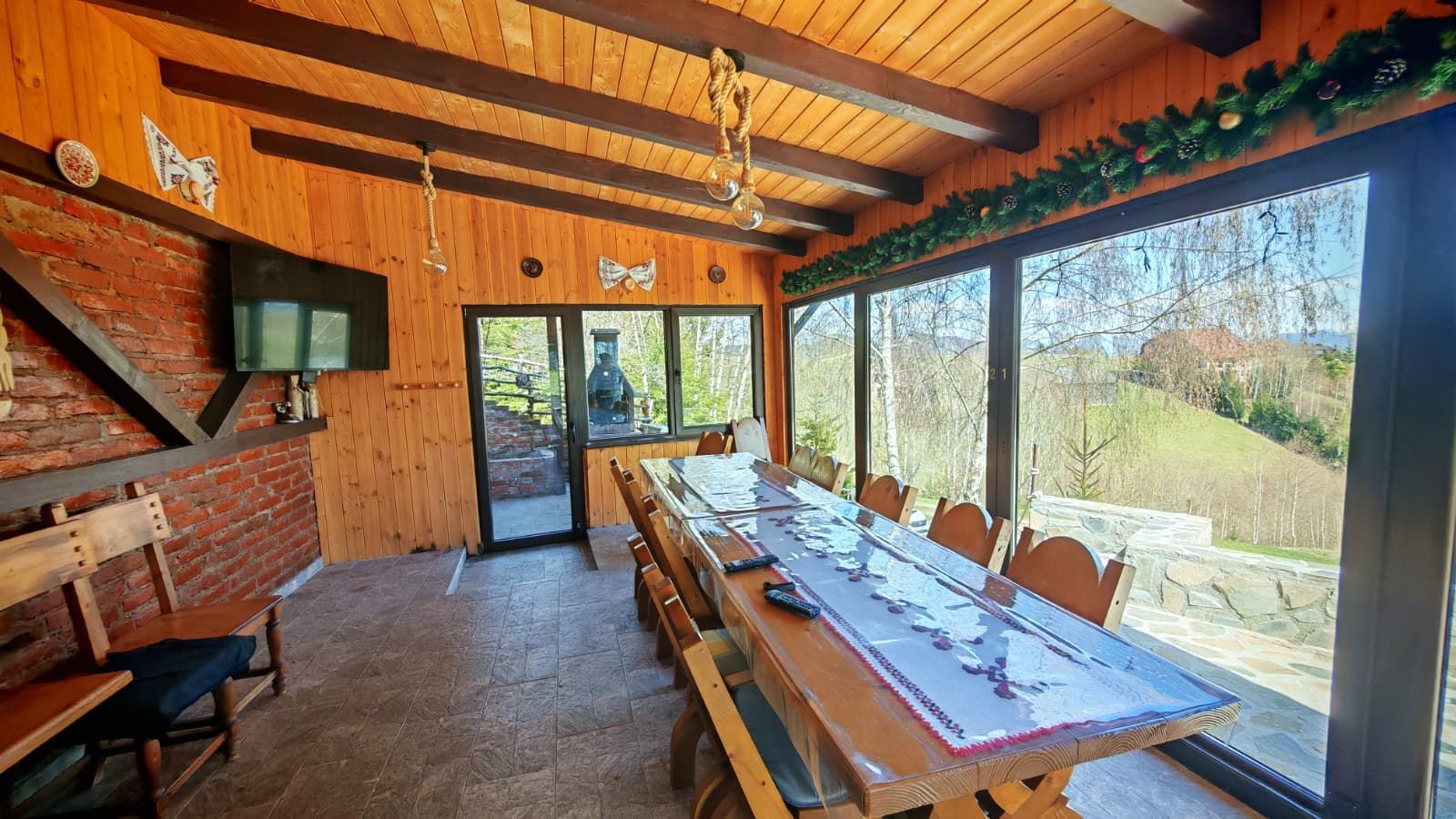 Casa / pensiune investitie sat Pestera, Moieciu, Bran - Poză 23
