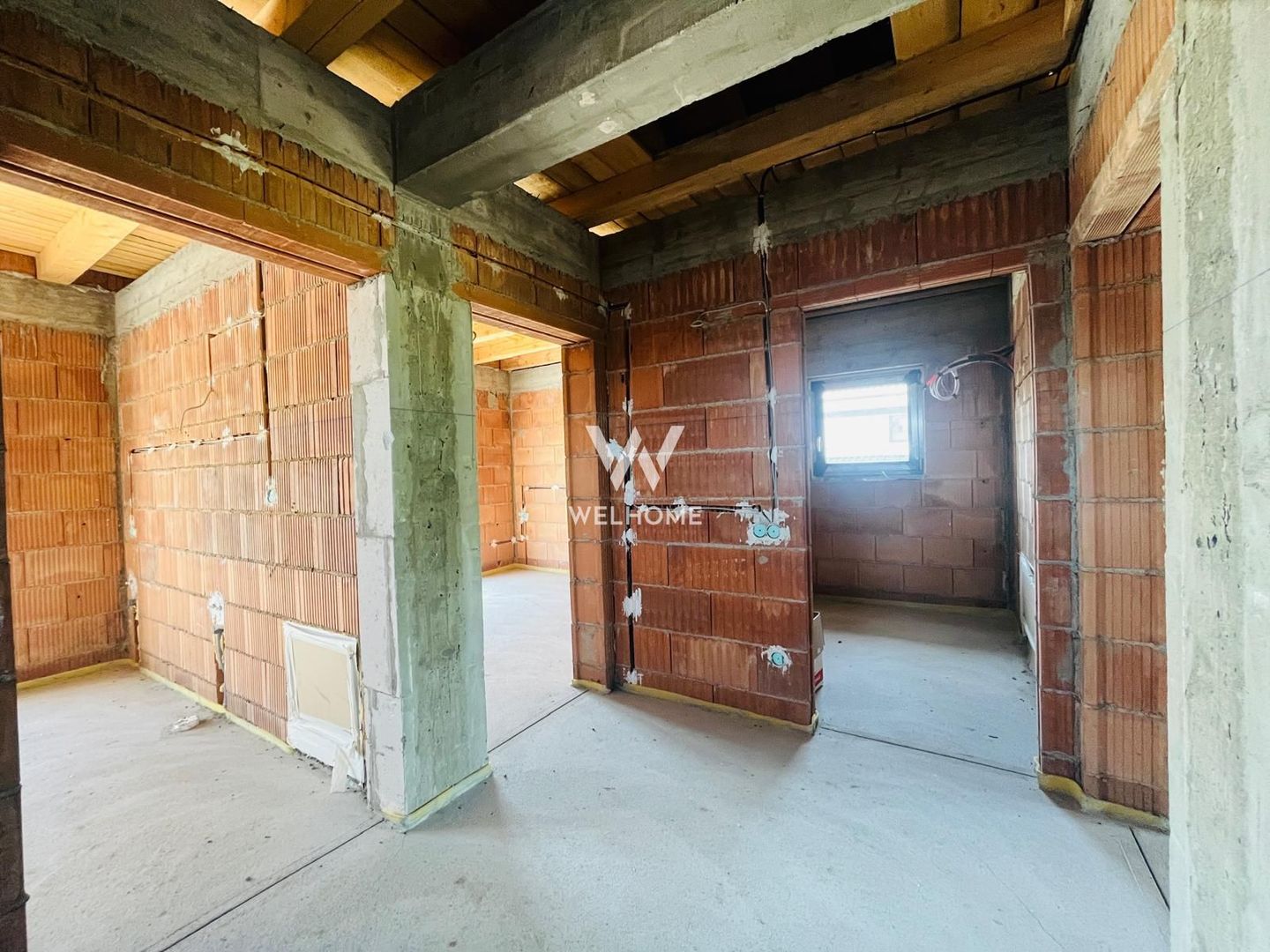 Casa Noua-Orlat 4 camere 2 terase 340 mp teren - Poză 15