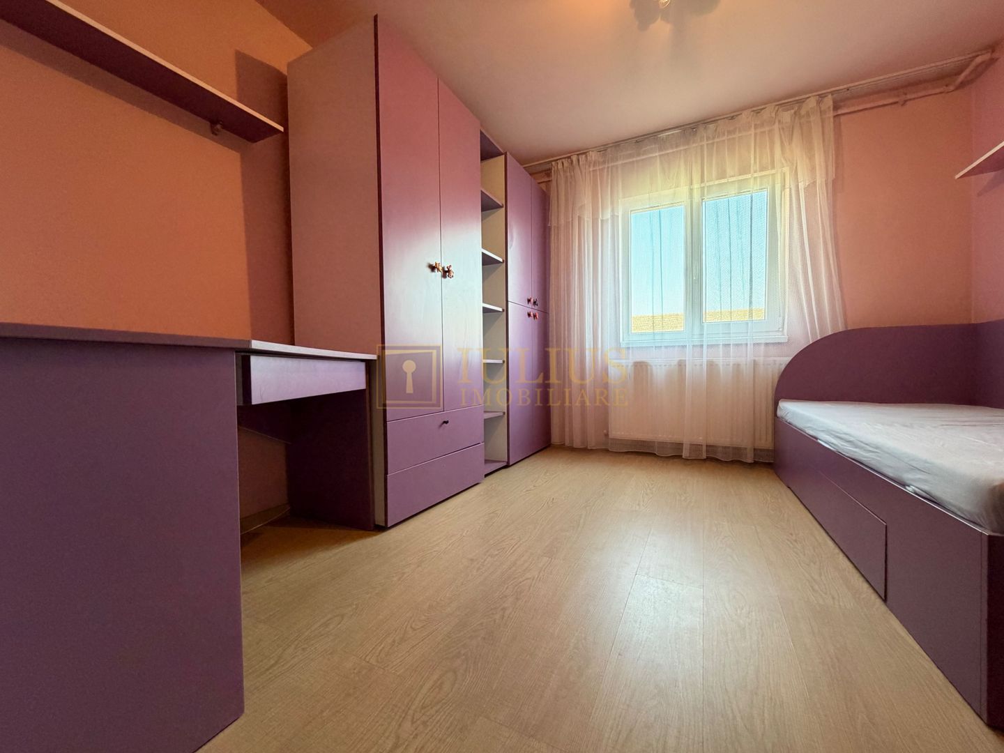 2 dormitoare, centrala proprie, bloc anvelopat. - Poză 16