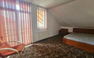 Harman, casa 2006, teren 1000mp, 2 garaje - Poză 6