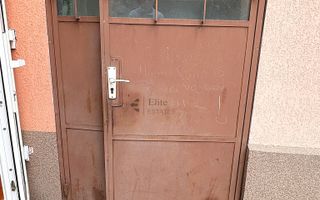 Casa cu 6 camere de vanzare in Rogerius/Stadion - Poză 21