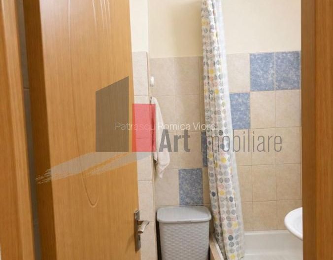 APARTAMENT 4 CAMERE   SEBASTIAN - Poză 7