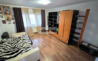 Apartament 2 camere, etaj 3, VASLUI - zona TRAIAN; - Poză 1