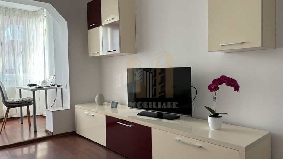 Apartament 3 camere Strada Vulturului Brasov - Poză 4