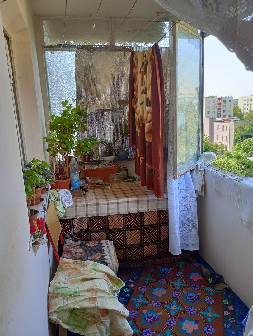 Apartament cu trei camere, Aparatorii Patriei, 130.000€, 0% comision cumparator - Poză 2