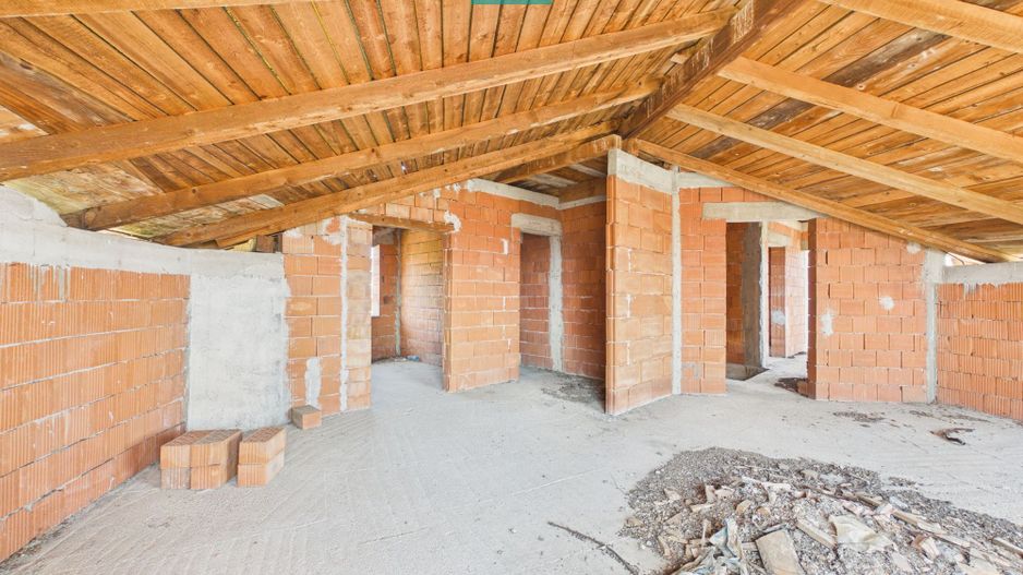 Vilă pe 3 niveluri și garaj 168mp în Zimandu Nou - Poză 22