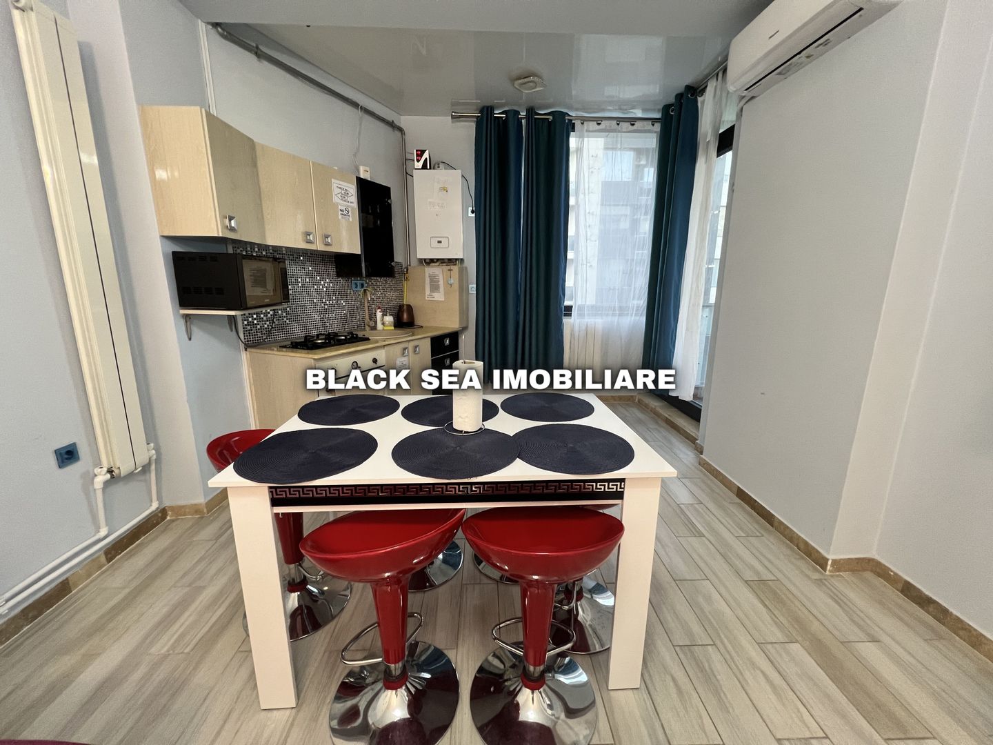Apartament 2 camere de vanzare, Prima linie la mare.- Ocazie - Poză 6