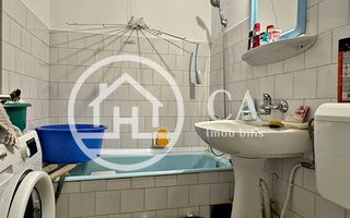 Apartament de vânzare cu 3 camere în zona Dacia, Oradea - Poză 7