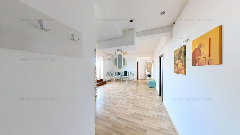 3 camere cu terasa spectaculoasa, vedere catre Universitate si Blvd Bratianu - Poză 3