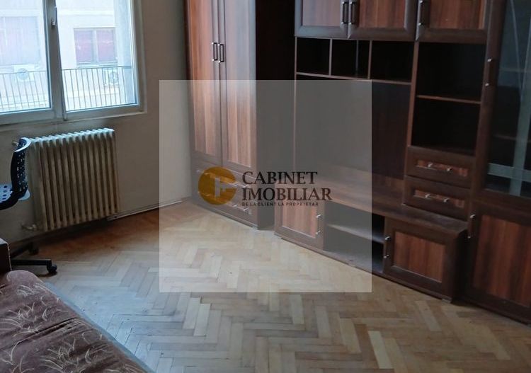 3 camere I Piata Mihail Kogalniceanu I De renovat I Etaj 4 - Poză 1