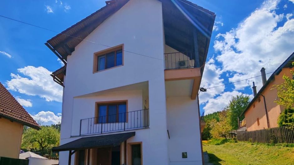 Casa / vila,  pensiune investitie zona Sacele, Brasov - Poză 30