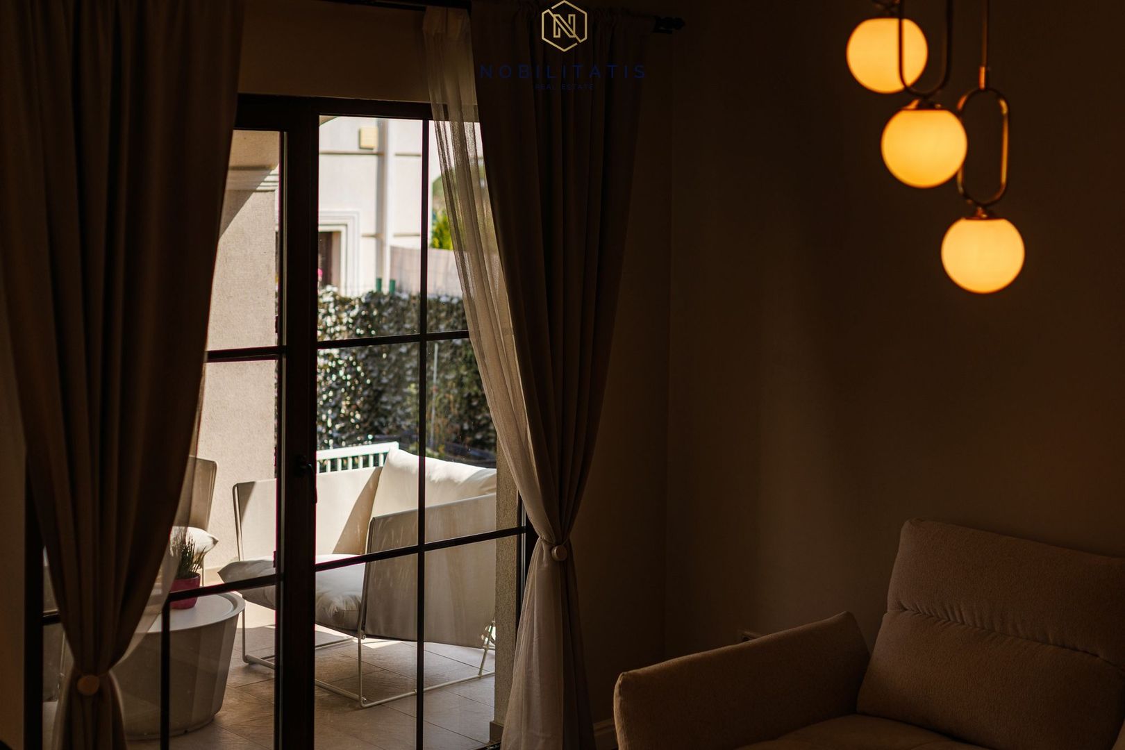 Oferta Vanduta -Casa Segmentul Lux, Garaj | 4 dormitoare | Langa Padure&Lac - Poză 35