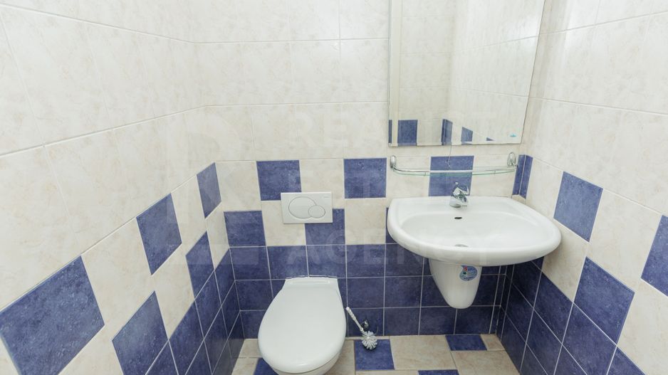 Chirie, casă, 3 nivele, strada Frumoasa, Centru - Poză 25