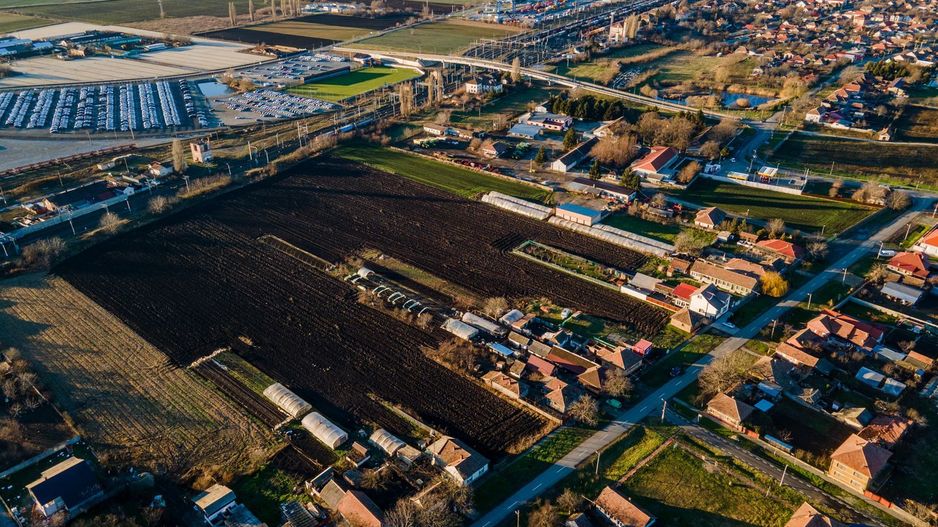 Teren intravilan 7.612 mp în Curtici - Poză 4
