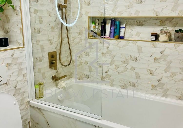 Apartament2 camere, balcon,  nou finisat zona Între Lacuri - Poză 5