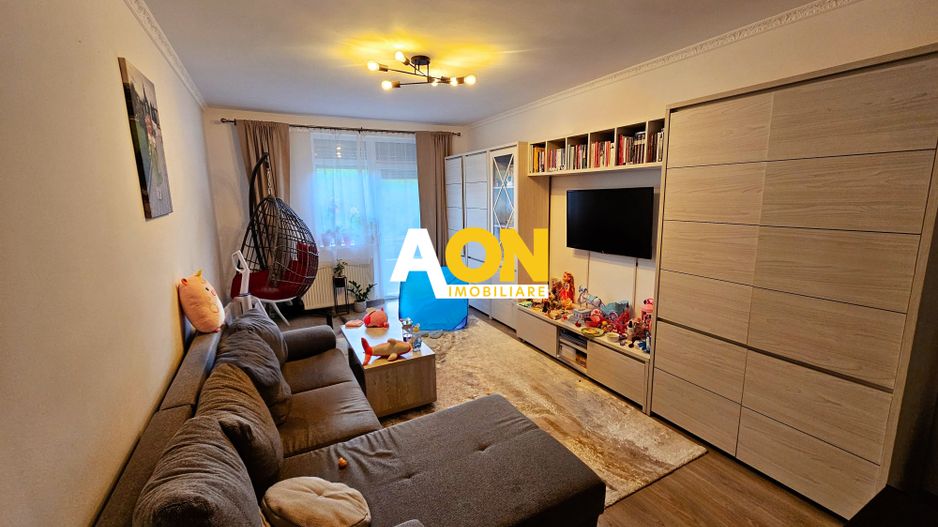 Apartament 2 camere, 56 mp, etaj 1,  2 balcoane, Cetate - Poză 3