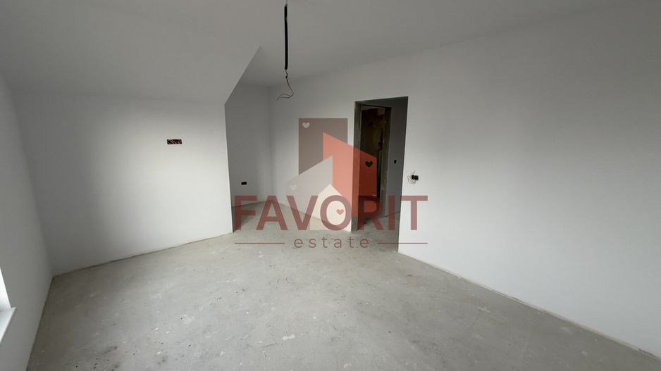 Toate utilitatile. Strada asfaltata. Finisaje la alegere. Comision 0% - Poză 23