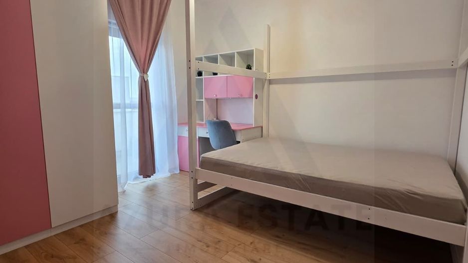 Penthouse spatios 80 mp utili 2 balcoane si terasa parcare Selimbar - Poză 8