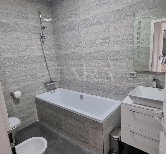 Confort, liniște și locație excelentă – 3 camere Floresti. - Poză 6