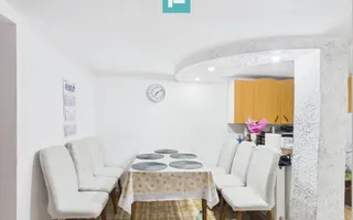 Casă cu 2 corpuri, teren 398 mp, Oradea - Poză 18