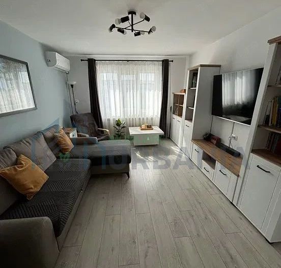 Apartament 2 camere decomandat, 59 mp, renovat 2021, mobilat, parcare și spațiu de depozitare, Dancu - Poză 1