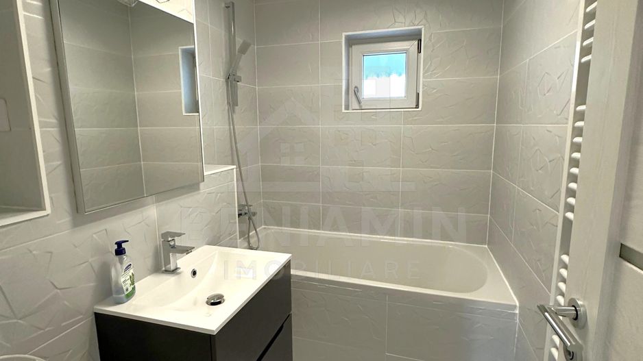 Ultracentral-4 Camere-Lux-Mobilat-Utilat-Etaj 1-CT-Disponibil imediat - Poză 9