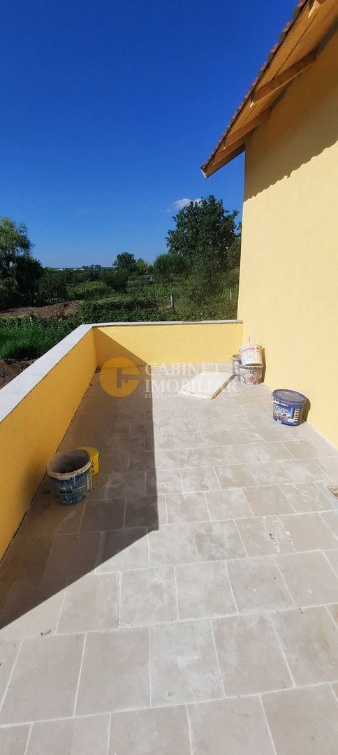 🏡Casă Plan Parter+Mansardă Voinești 60 mp utili + 400 mp teren - 59.900 Euro 💰 - Poză 5