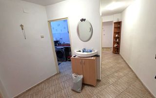 Apartament 3 camere decomandat, etaj 1, zona Tolstoi Cetate - Poză 3