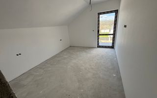 Casa cu 5 camere, 128mp, Zona Corunca - Poză 7