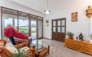 Oportunitate Rară | Proprietate Exclusivă în Izvor - Poză 9
