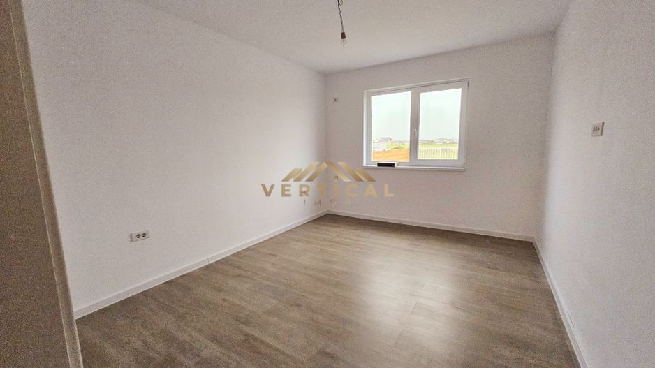 Casa pe un singur nivel cu 3 camere - com Berceni - Poză 13