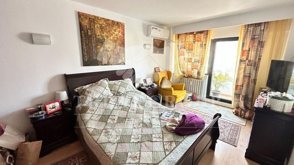 Apartament 4 camere Unirii | 1995 | decomandat | stradal | - Poză 10